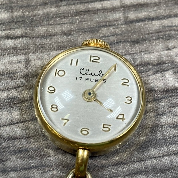 Ladies 1950’s 17 Jewel Designer Swiss Gold Bow Brooch Watch Signed - Picture 4 of 12